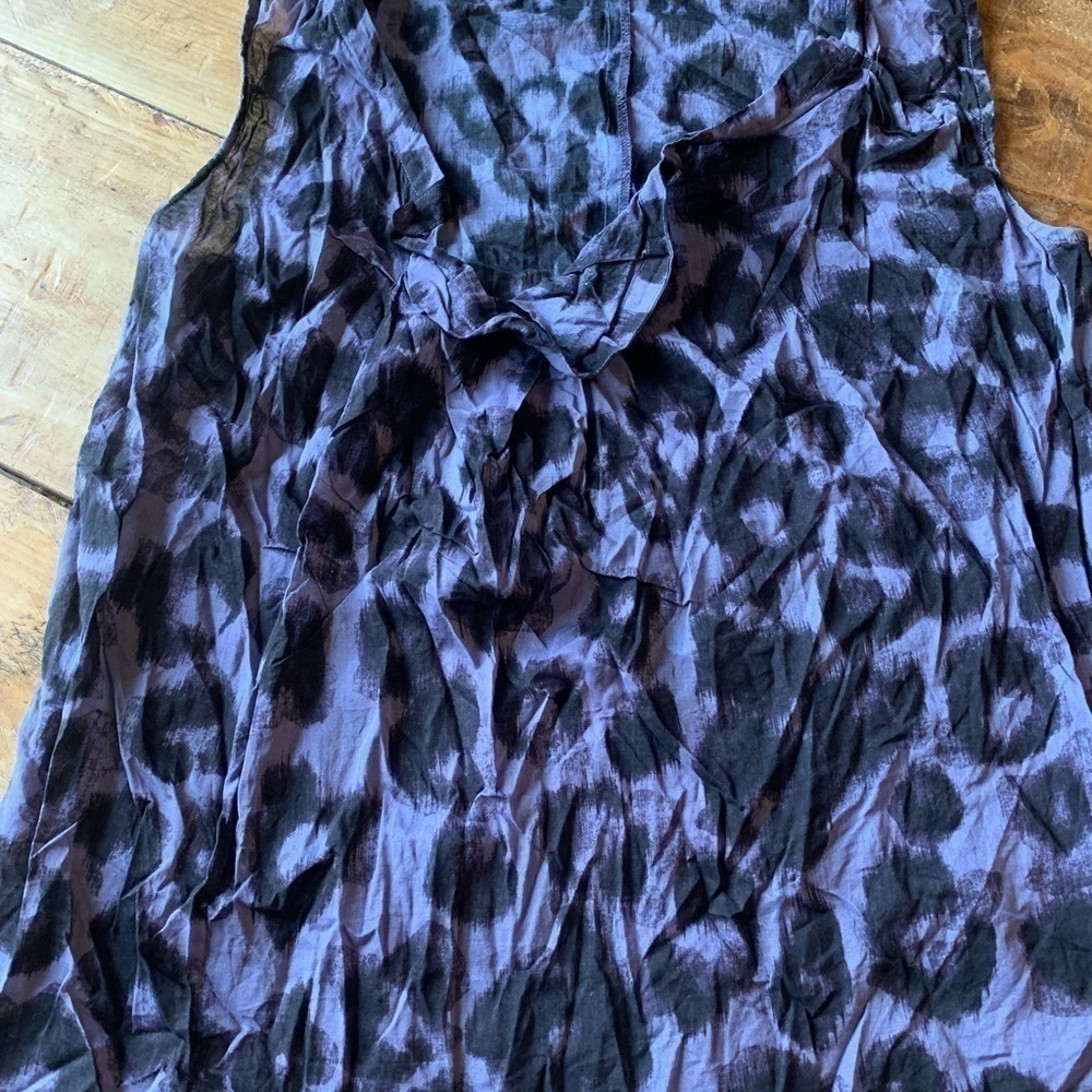 2/40$ Michael kors small top sleeveless very light cheetah print